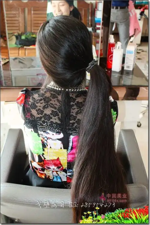 剪90后女孩超粗及膝长马尾-戈壁落日125#(44) 剪发_中国长发