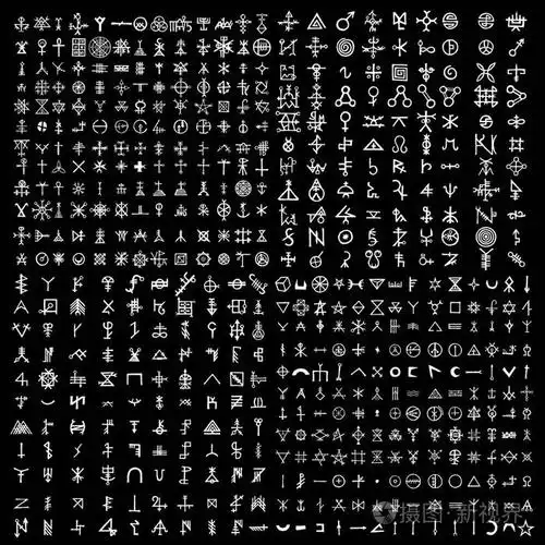 白色背景上隔离的大量炼金术符号.手绘和文字元素的标志设计.神秘,深