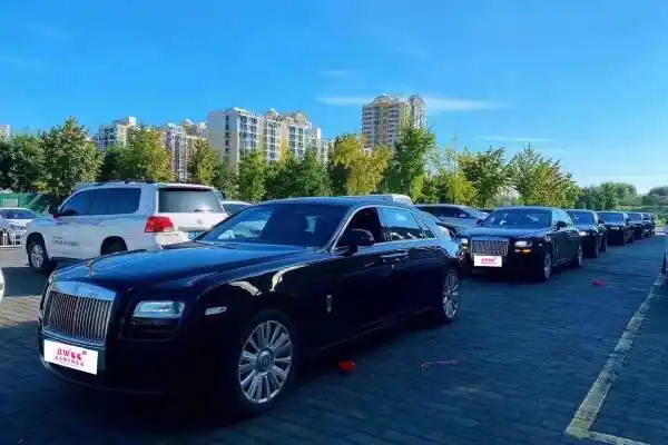 劳斯莱斯幻影 劳斯莱斯古思特车队