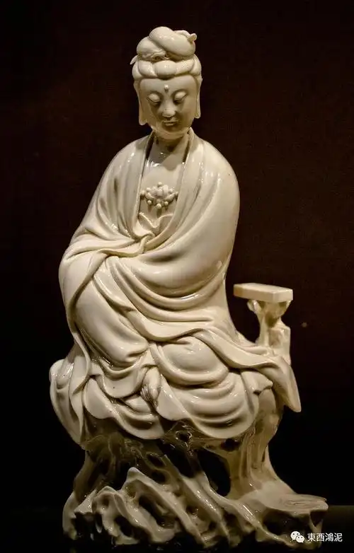 明 何朝宗德化白瓷观音像