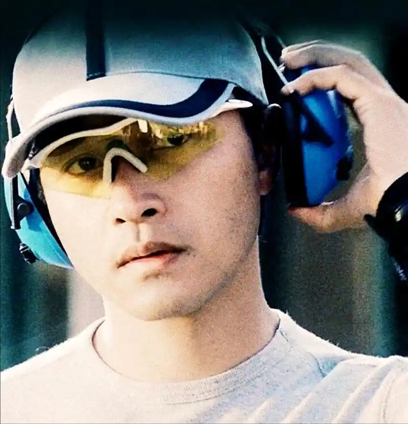 张国荣《枪王》高清gif剧情放送