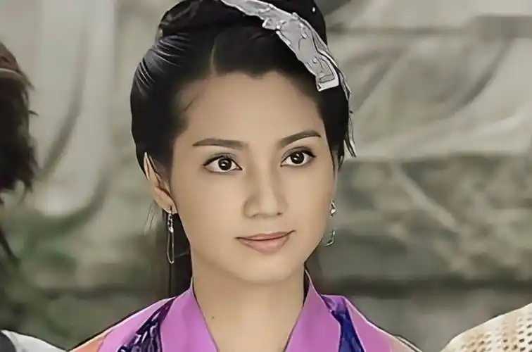 洪欣,她不傻,她只是输不起_张丹峰_毕莹_刘銮雄