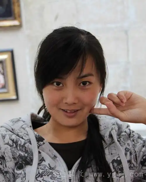 上海家教-离职小学教师家教-嘉定 江桥新村家教 生活照