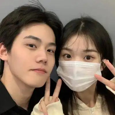 真人双人情侣头像_情侣头像_我要个性网