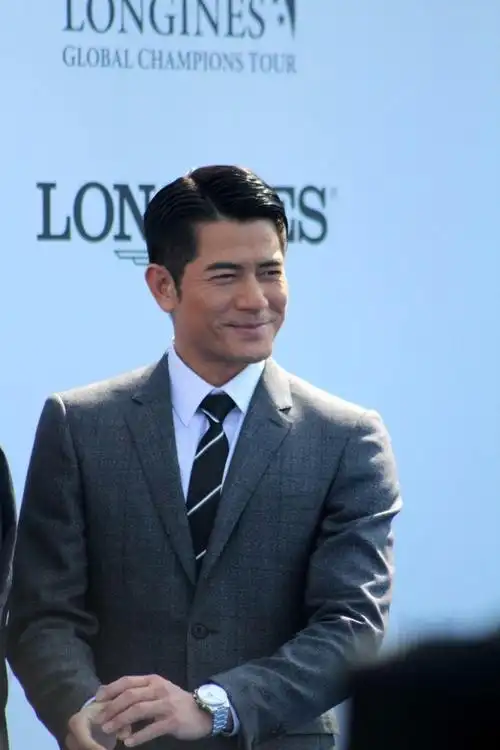 万名观众齐聚浦东欣赏全球顶级马术盛宴,上海环球马术冠军赛收官!