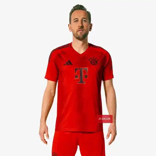 德甲2425赛季拜仁慕尼黑主场球衣9号凯恩基米希球迷版短袖足球服