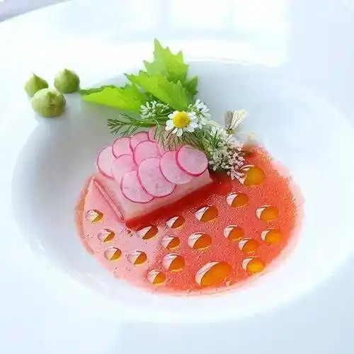 米其林餐厅菜品摆盘赏析