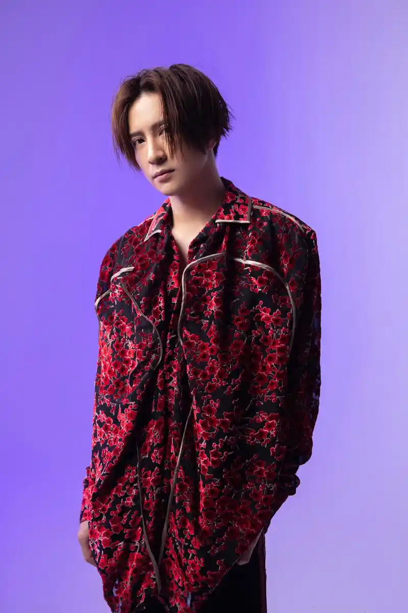 薛之谦跨年舞台精彩到原地起飞!2021也和薛老师一起勇往直前吧