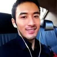 陌陌点点男生大叔头像_微信头像图片大全