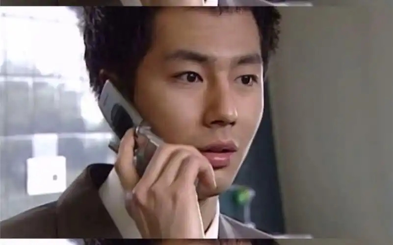 巴厘岛的故事 赵寅成cut 试问又有谁不想和奶酷的郑在民来一场蓝色