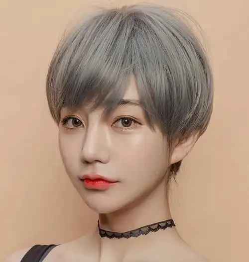 2020年流行女生短发发型,超级减龄有活力,甜甜少女感