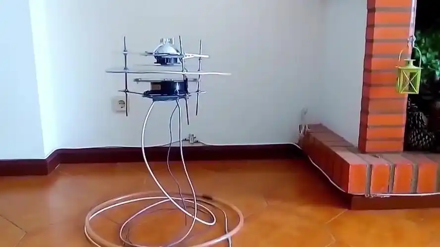 【极客酷玩-反重力实验室】俄罗斯技术宅反重力装置展示