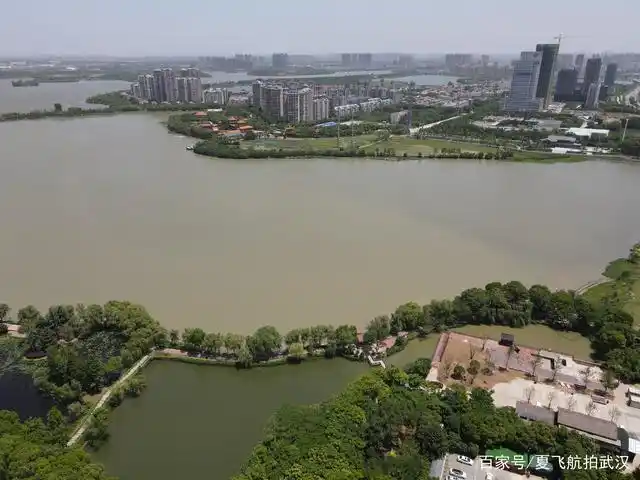 航拍武汉远城区东西湖区金银湖空中抓拍美图18张