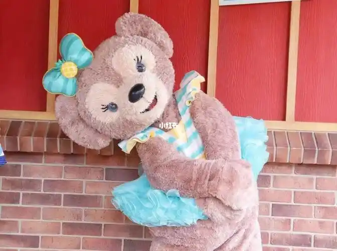 求达菲熊雪莉玫壁纸