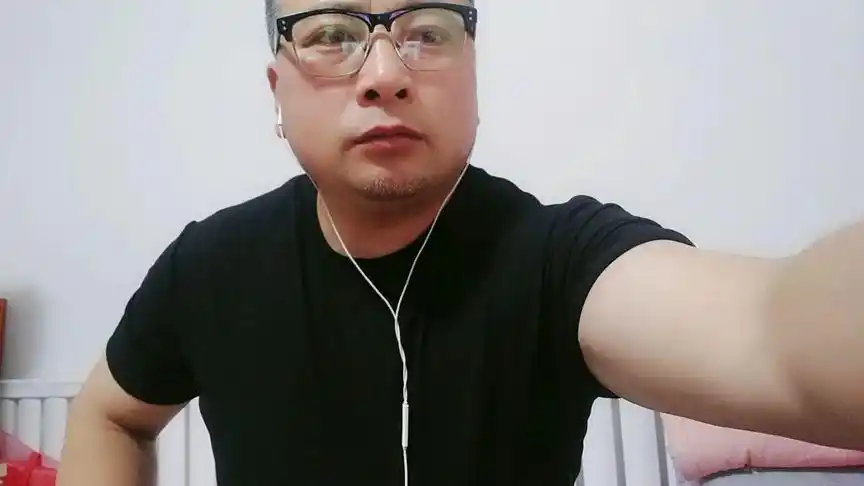 油腻大叔太油腻