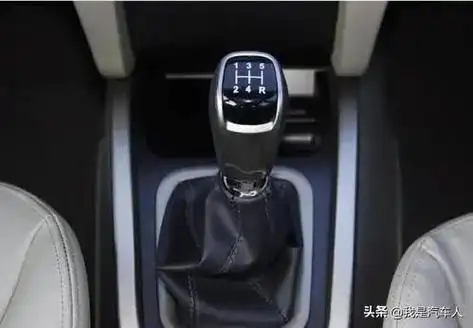 大众捷达手动挡(手动挡多少码挂档最合适) - 四帝国车市