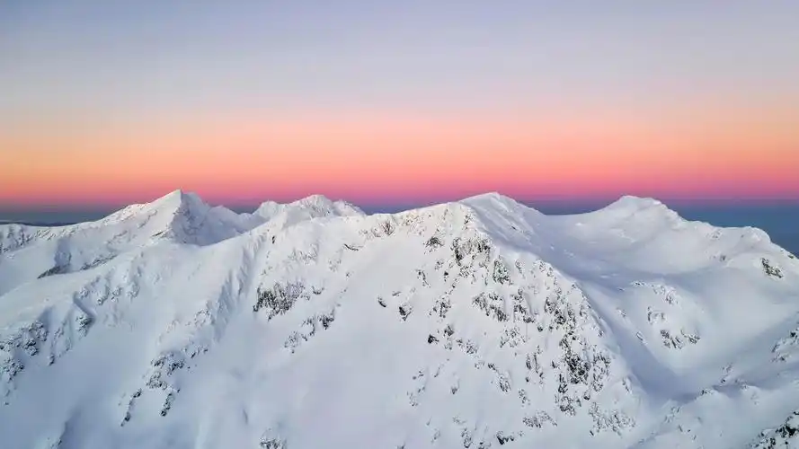 360护眼壁纸图片(360护眼壁纸在哪个文件夹)_友友