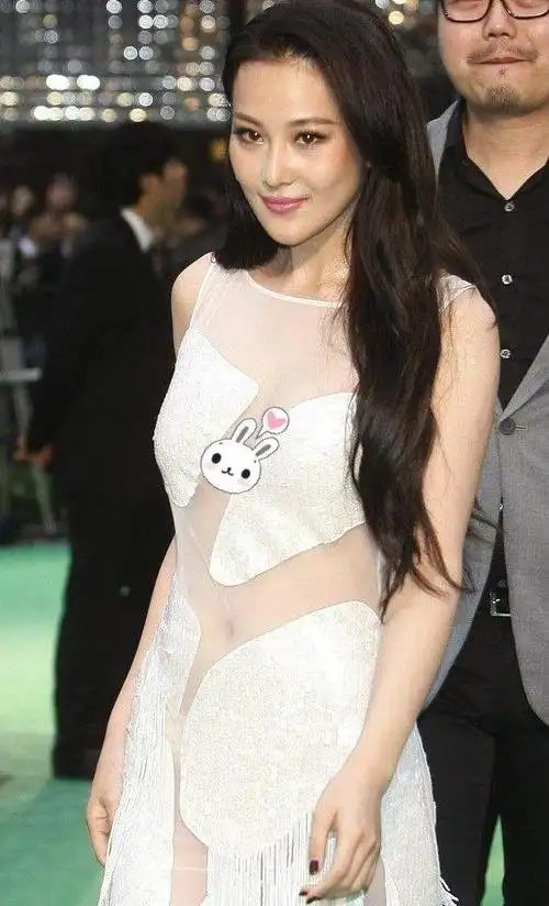 张馨予照片高清,张馨予结婚照片图片-图片大观-奇异网