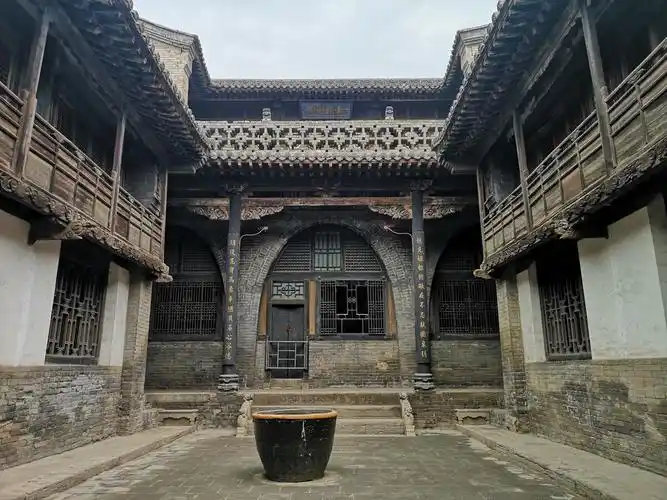 风雨雨有着中国民间故宫之称的王家大院又被誉为中国古代十大豪宅之首