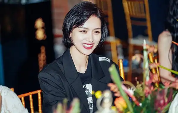 李晓峰壁纸高清图片-娱乐频道-趣趣网