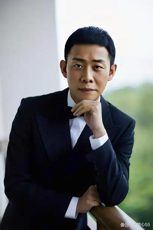 张译(1978年2月17日),黑龙江省哈尔滨市 人,中国影视男演员