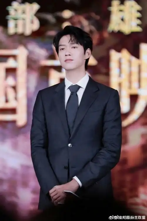 口碑,@王星越@蒋龙_sunday@x玖少年团彭楚粤@张逸杰@赵晴ht等新锐演员