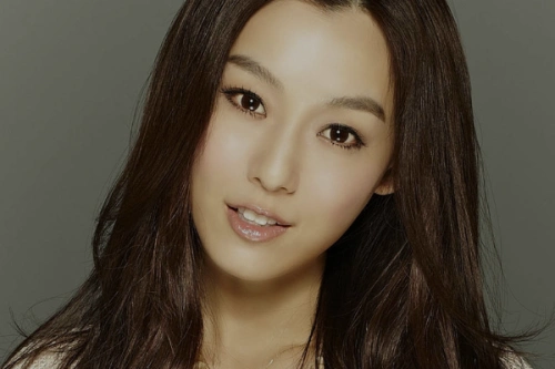 歌曲:如果的事 歌手:范玮琪 填词:王蓝茵 谱曲:王蓝茵 歌词 我想过一