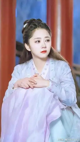 恭喜她荣获华鼎奖古装题材最佳女主角|谭松韵_网易订阅