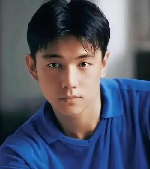 不火|演员|邢佳栋|王宝强|段奕宏|陈思诚|士兵突击|影视作品_网易订阅