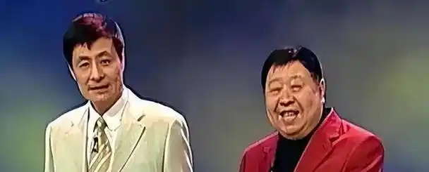 当红时抛下冯巩的刘伟,移居海外仅8月灰溜溜回国,一步错步步错