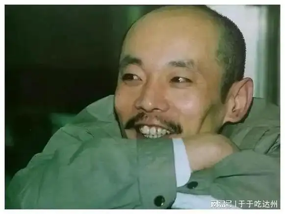 妹妹远在美国,父母也已离世,如今67岁无儿无女的葛优如何了