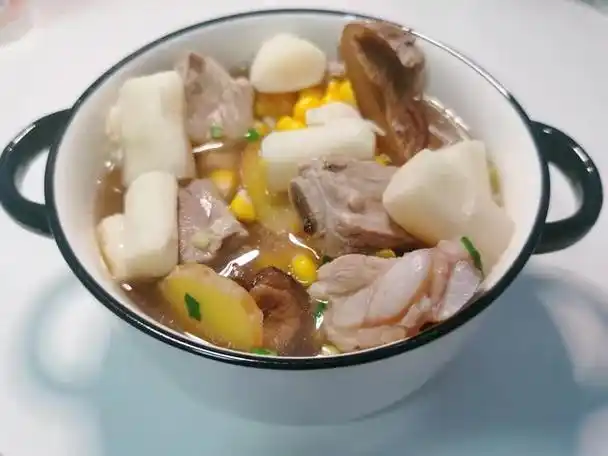 天热了晚上做什么汤好喝又简单呢(学会这7款家常汤)(6)