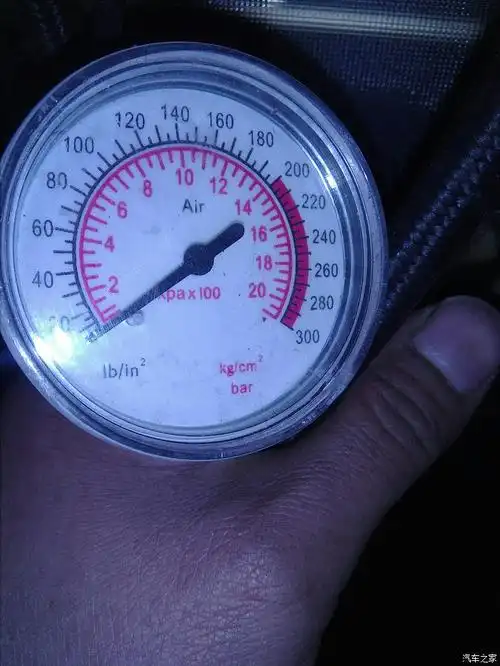 气压表怎么看