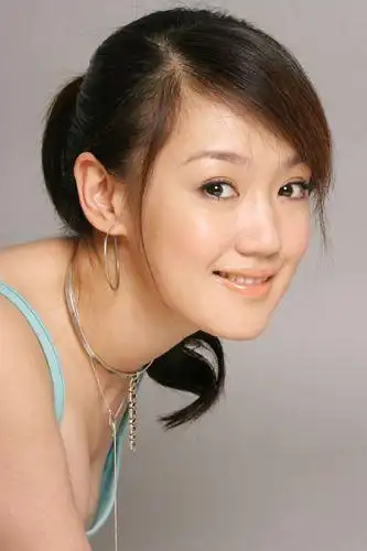 薛佳凝回应三鹿事件