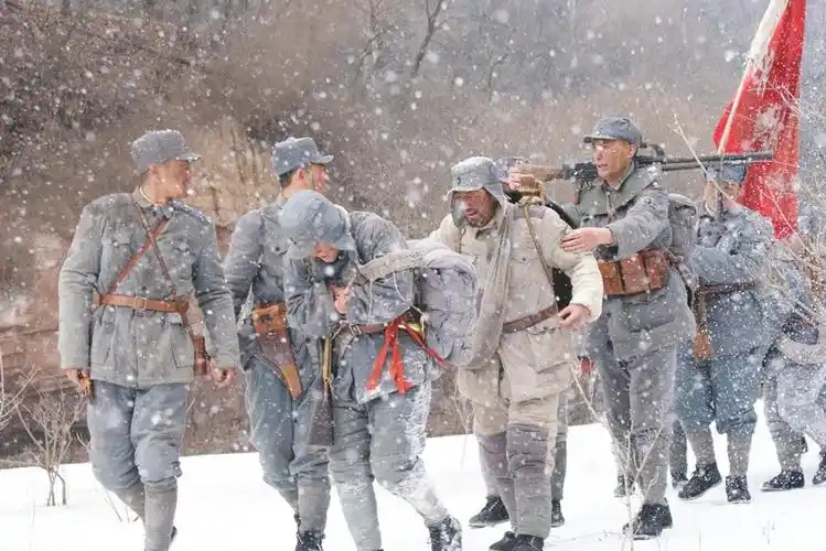 南泥湾_电影剧照_图集_电影网_1905.com