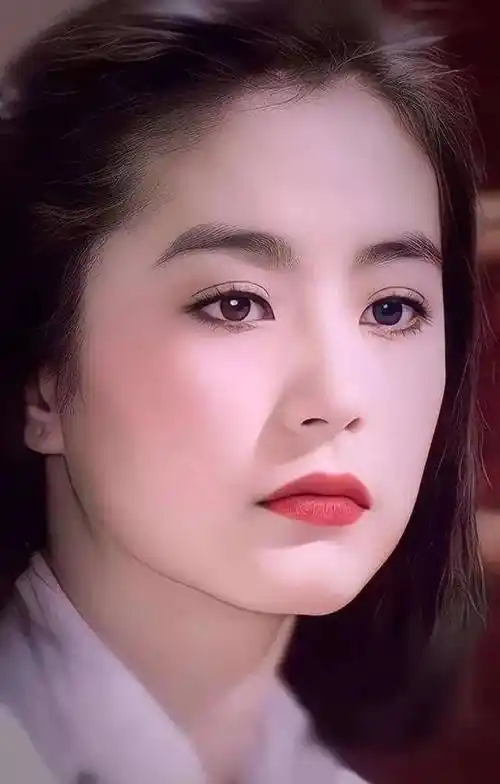 林青霞不愧是曾经的东南亚第一美女,真正的"东方不败"_英气_经典_时尚