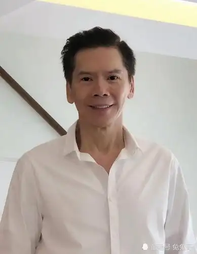 向华强有黑道背景,这次终于得到官方定论,网友为此付出代价