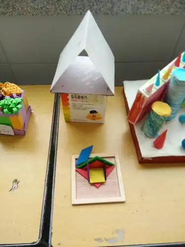 激发创新思维,增强实践应用——清源中学举行"七年级几何模型手工制作