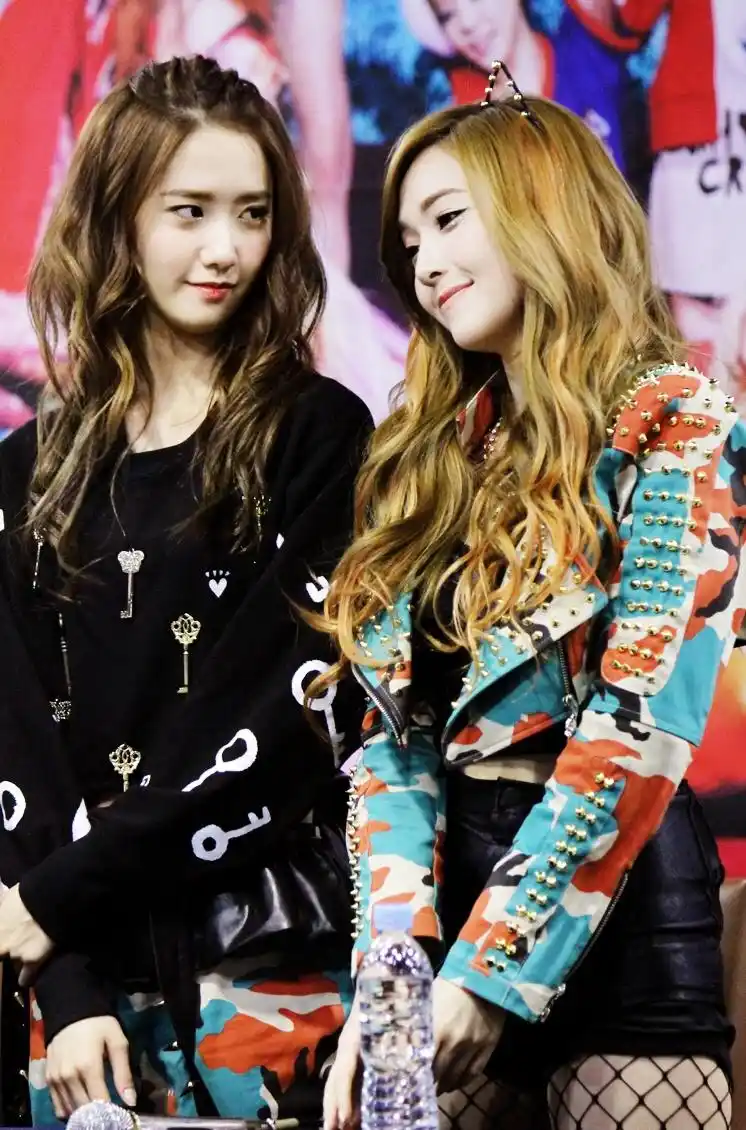 少女时代 girls generation 林允儿 郑秀妍