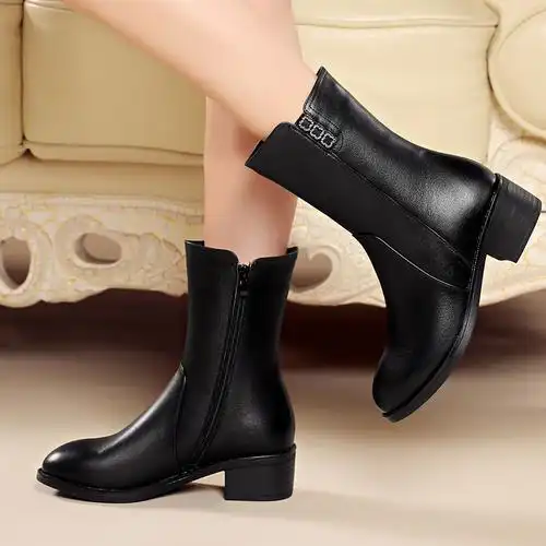 省10元羊毛蜘蛛王中筒靴冬季真皮妈妈鞋