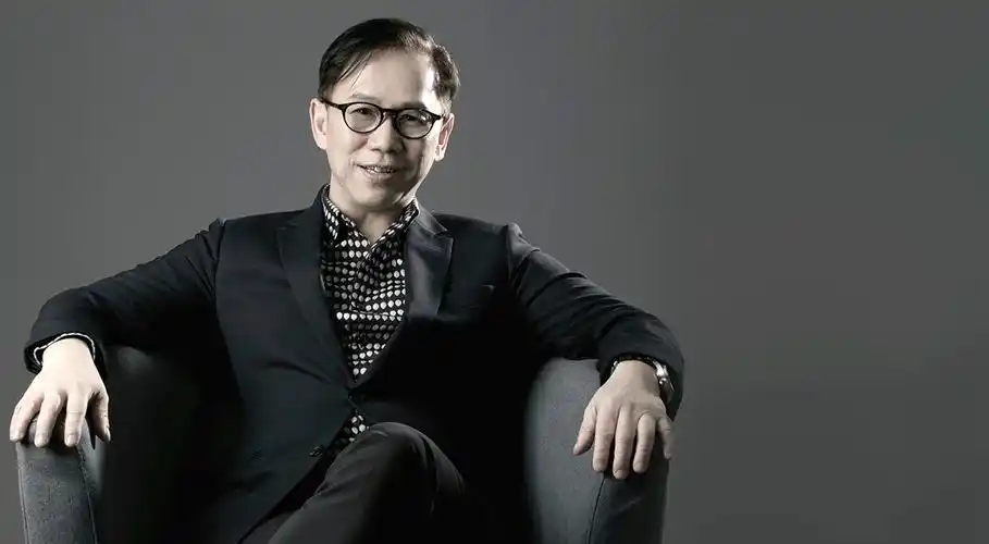 梁景华青岛见面会4月4日纺织谷华秀168百年秀场举行