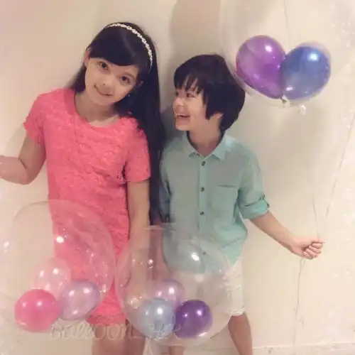 西蒙子.刘黛希 西蒙子 演员 代表作 : 《一年级》 刘黛希 演员.主播.