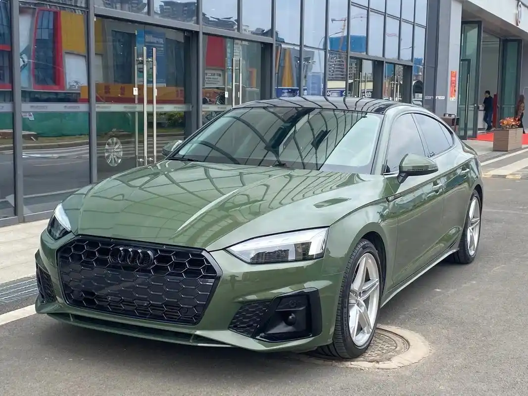 奥迪a5 2021款 时尚动感型 绿色很高级 2. - 抖音