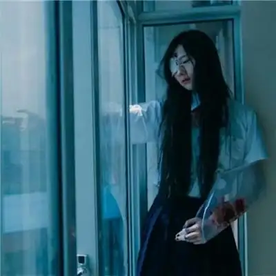 恐怖病娇女生头像大全2020 请别嫌我将这煽情奉献给你