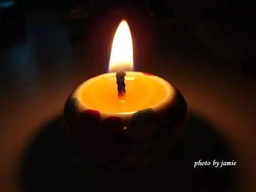 清明节:为天堂的亲人点一盏心灯!