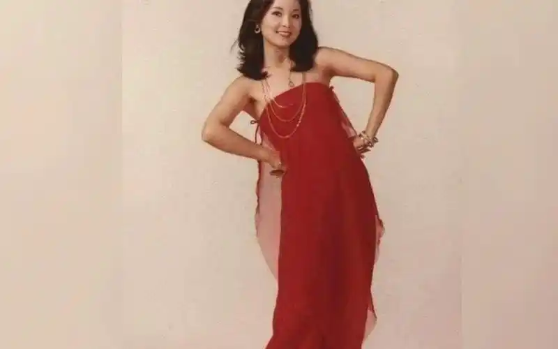 邓丽君    一见钟情(照片集)