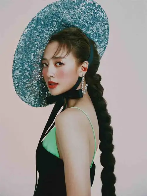 鬼鬼吴映洁操刀新单曲庆生加盟新东家回归歌手身份