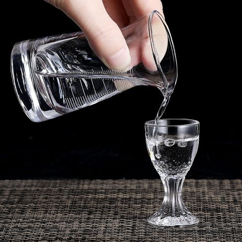 5成交2件厂价批发两头用新品白酒杯特小号容量5ml一钱小杯子加厚白酒