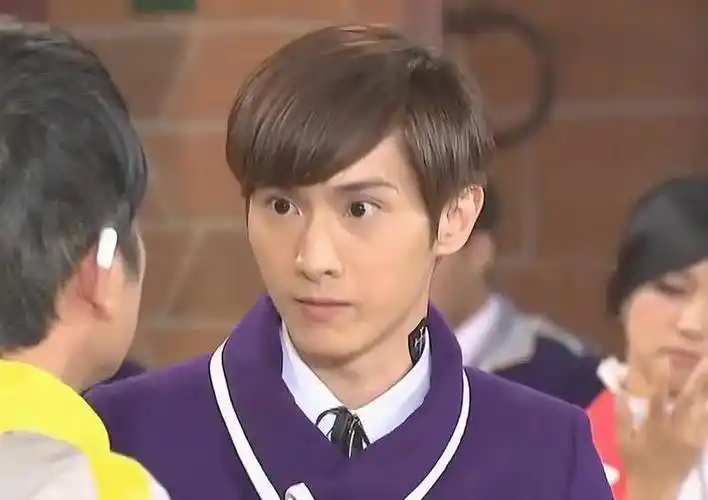 达诺长老没有想到,欧趴居然可以疗愈他,欧趴说出了自己的想法!