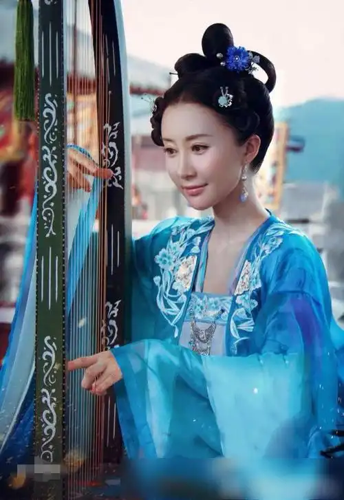 古装剧中最美的6位王妃,赵露思上榜,鞠婧祎第3,第一盛世美颜_网易订阅